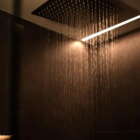 Lumiere 4*